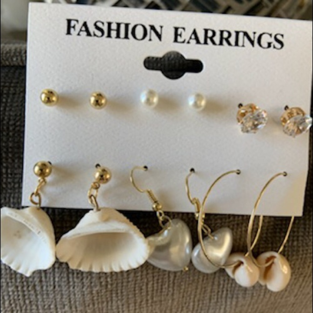 Earrings - Picture 2 of 4